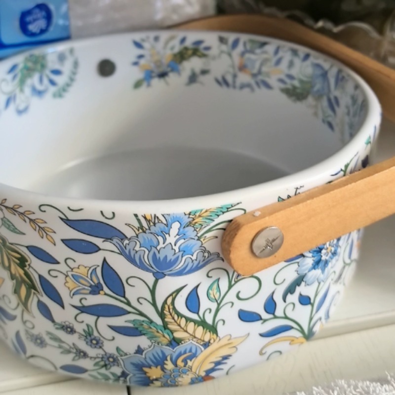 Elegant Retro Medieval Style F - Food Storage Medieval recensione e prezzo